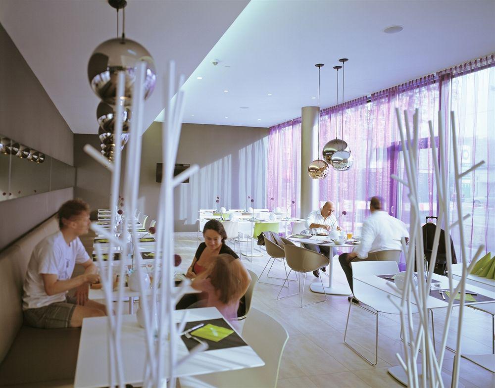 Plaza Inn Graz Bagian luar foto